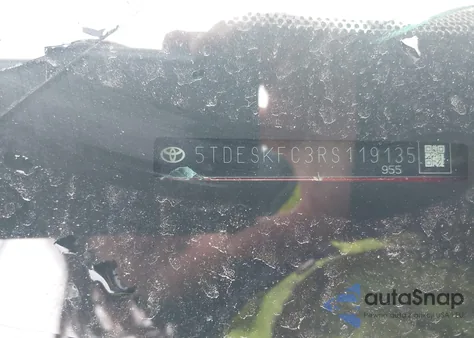 2024 Toyota Sienna Platinum from USA, damaged, VIN 5TDESKFC3RS119135